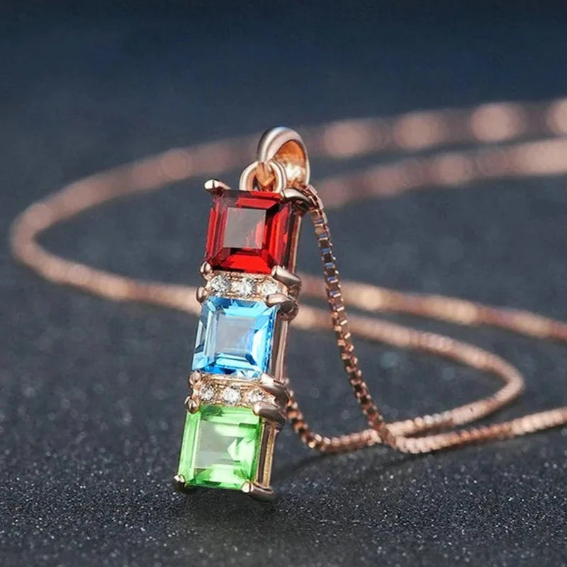 CAOSHI OEM Trendy 3 Square Shaped Row Design Red/Blue/Green Crystal Necklace for Rose Gold Plated Zircon Pendant Necklaces Women