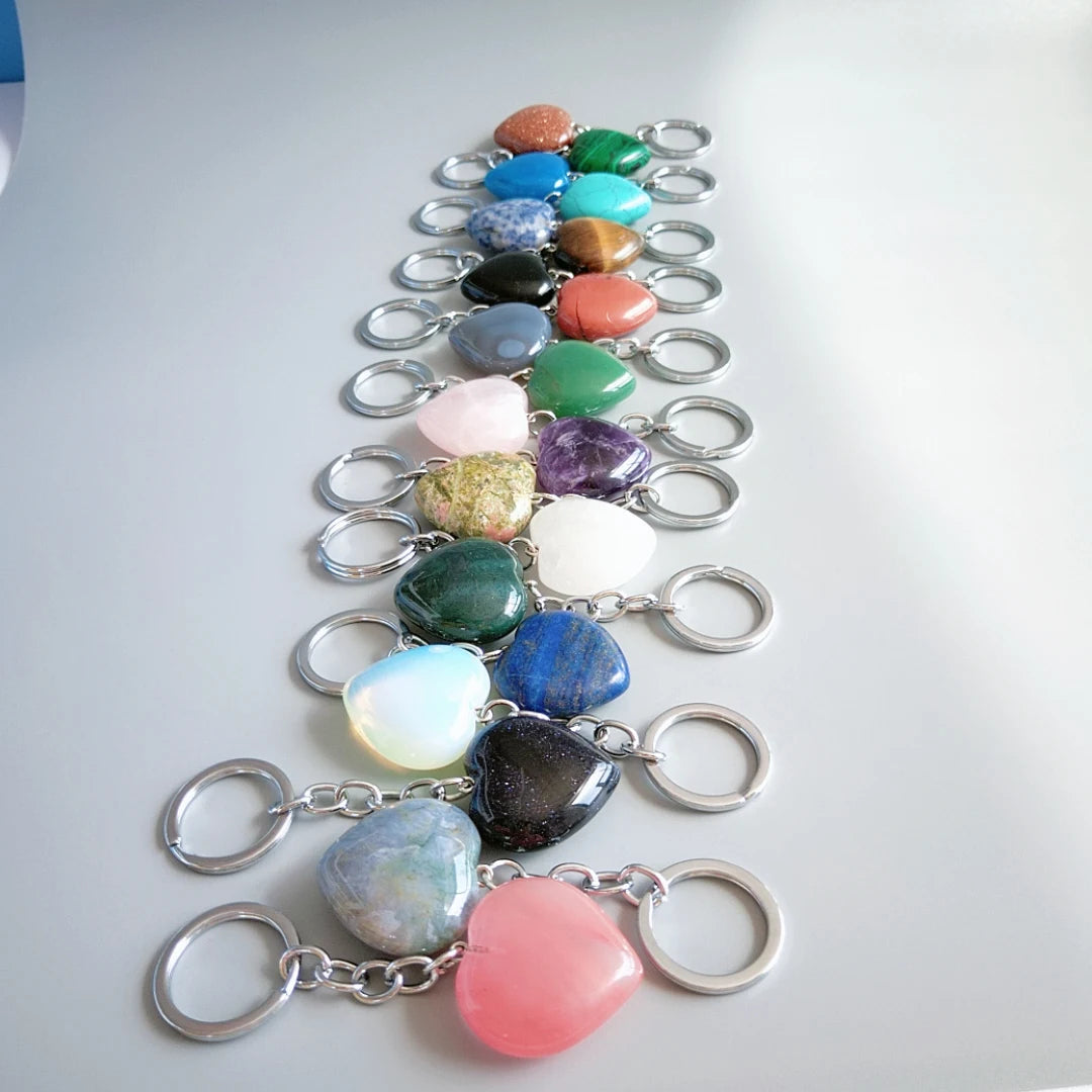 2026 Crafts Cheap Factory Price Beautiful Crystal Custom Keychain Healing Gemnstone Heart