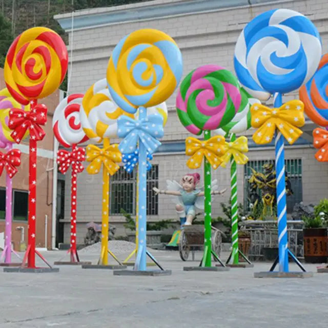 Factory Custom Giant Creative Waterproof Durable Resin Lollipop Sculptures for Outdoor Decor