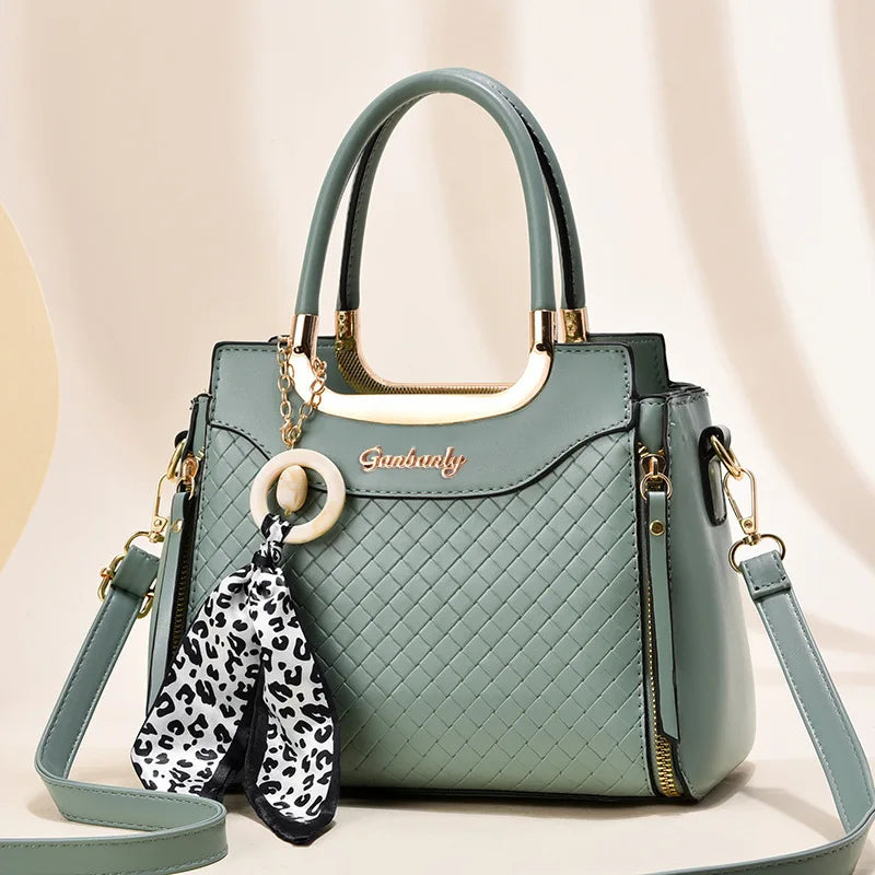 Newest Pictures Korean Fashion Design Lady Printed Handbag Hot Sale Trendy Women
