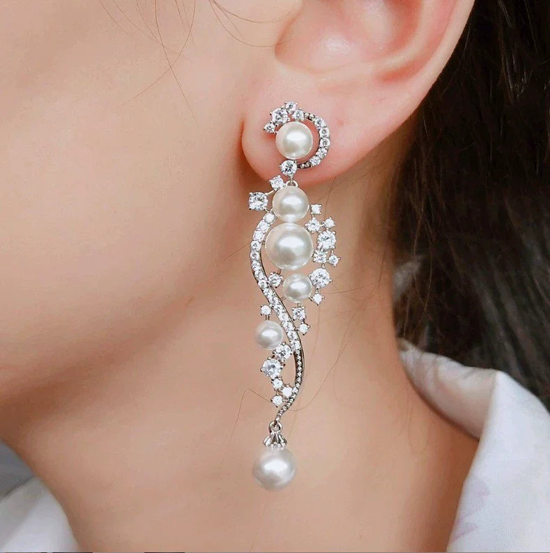 Fashion Pearl New Exaggerated Earrings Light Luxury Banquet Dress Earring Wholesale N230505