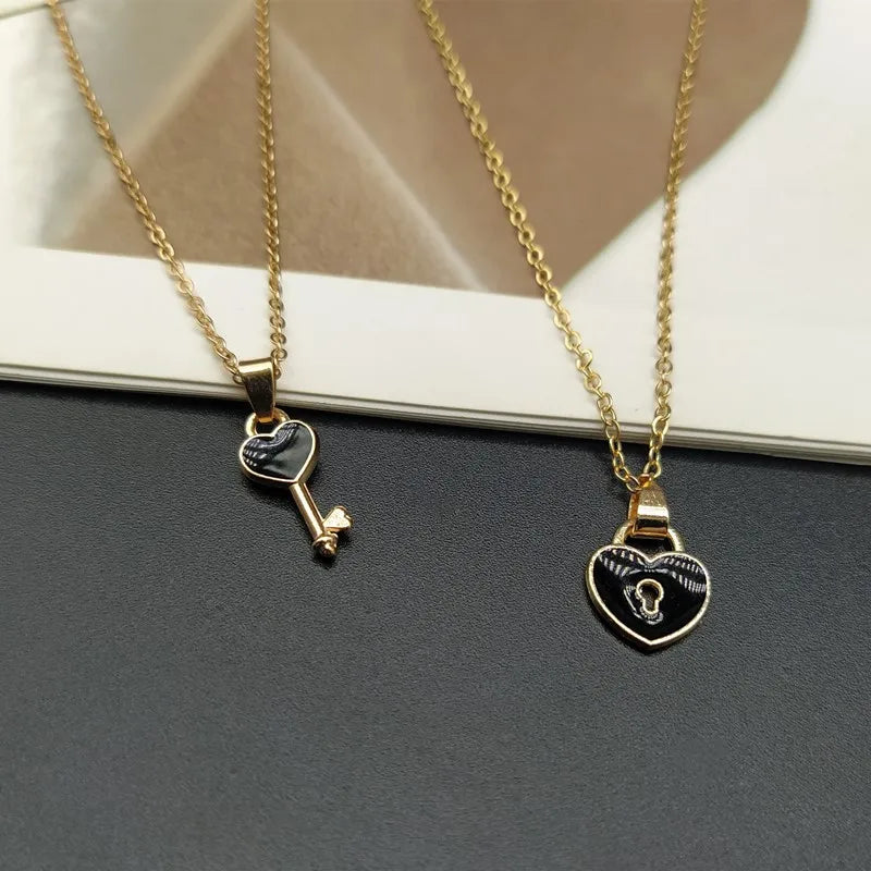 Fast Shipping 2 Pcs Stainless Steel Fashion Luxury Key Lock Heart Couple Necklace for Women