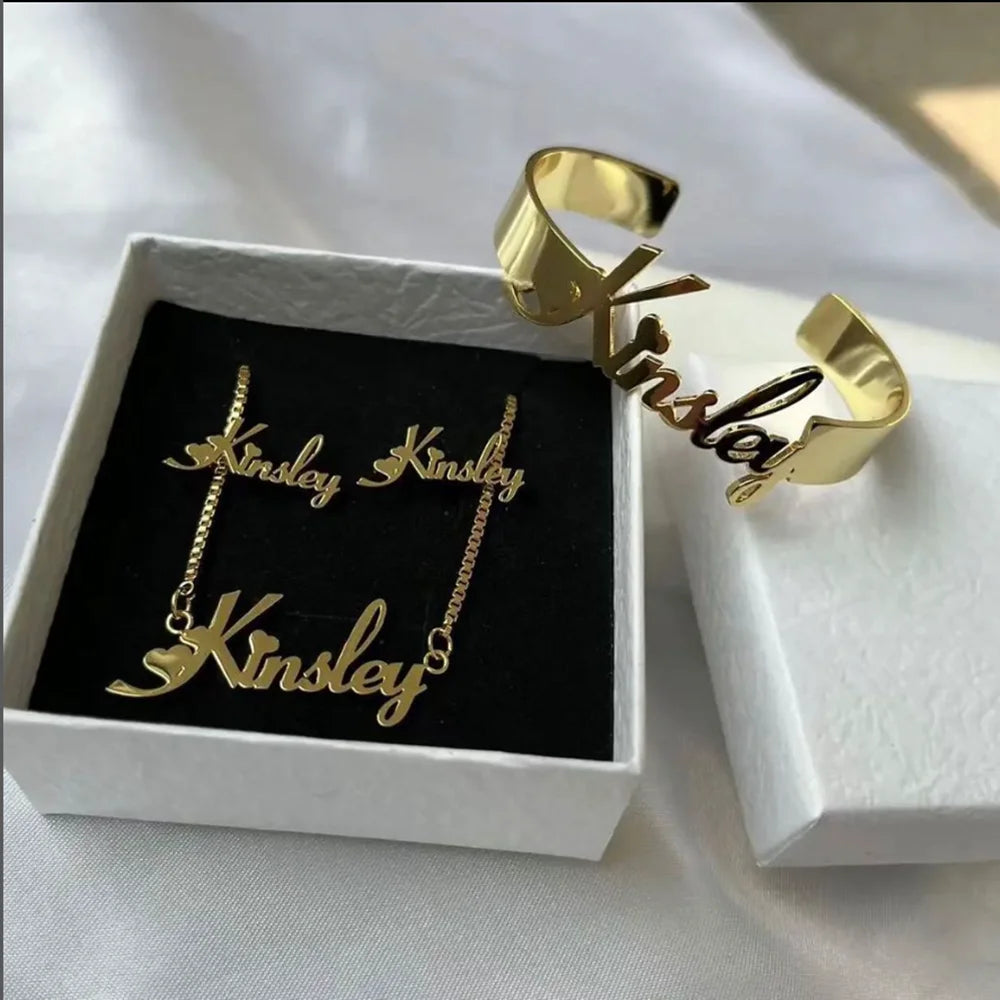 Qiuhan OEM  Personalized Nameplate Studs Earrings Necklace Bangle for Girl Children Custom Name Jewelry Set