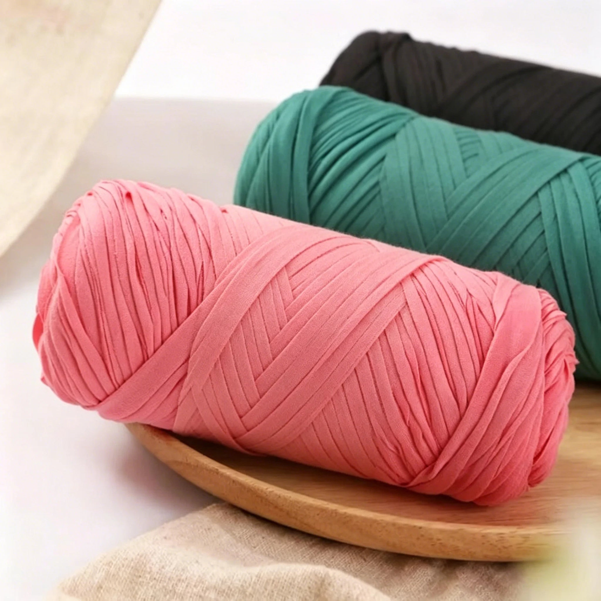 Wholesale 200g Big Roll T-shirt Yarn High Elasticity Thread Crochet Bag Spaghetti t Shirt Yarn Crochet