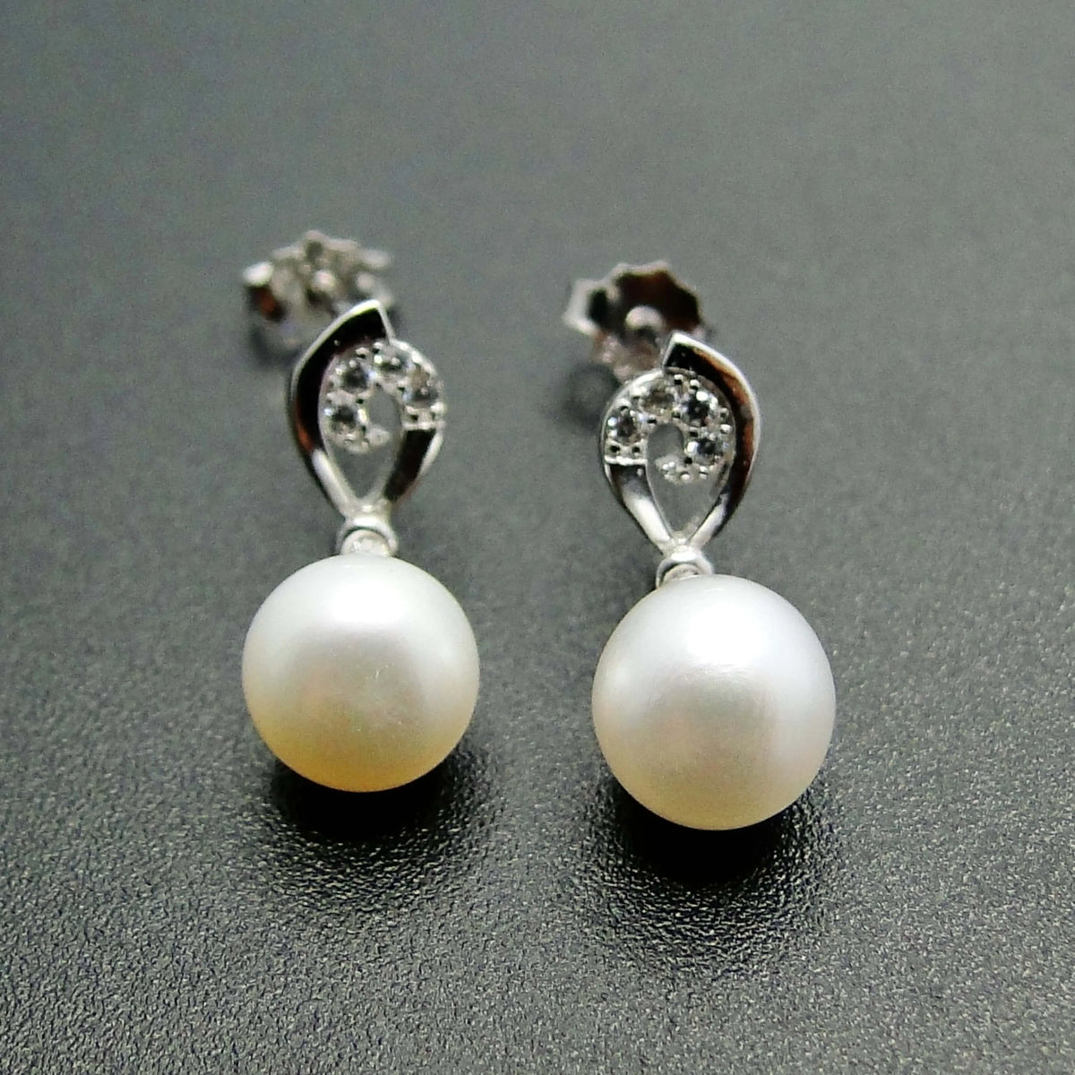 925 Sterling Silver 6mm Freshwater White Pearl Stud Earring Wholesale Jewelry