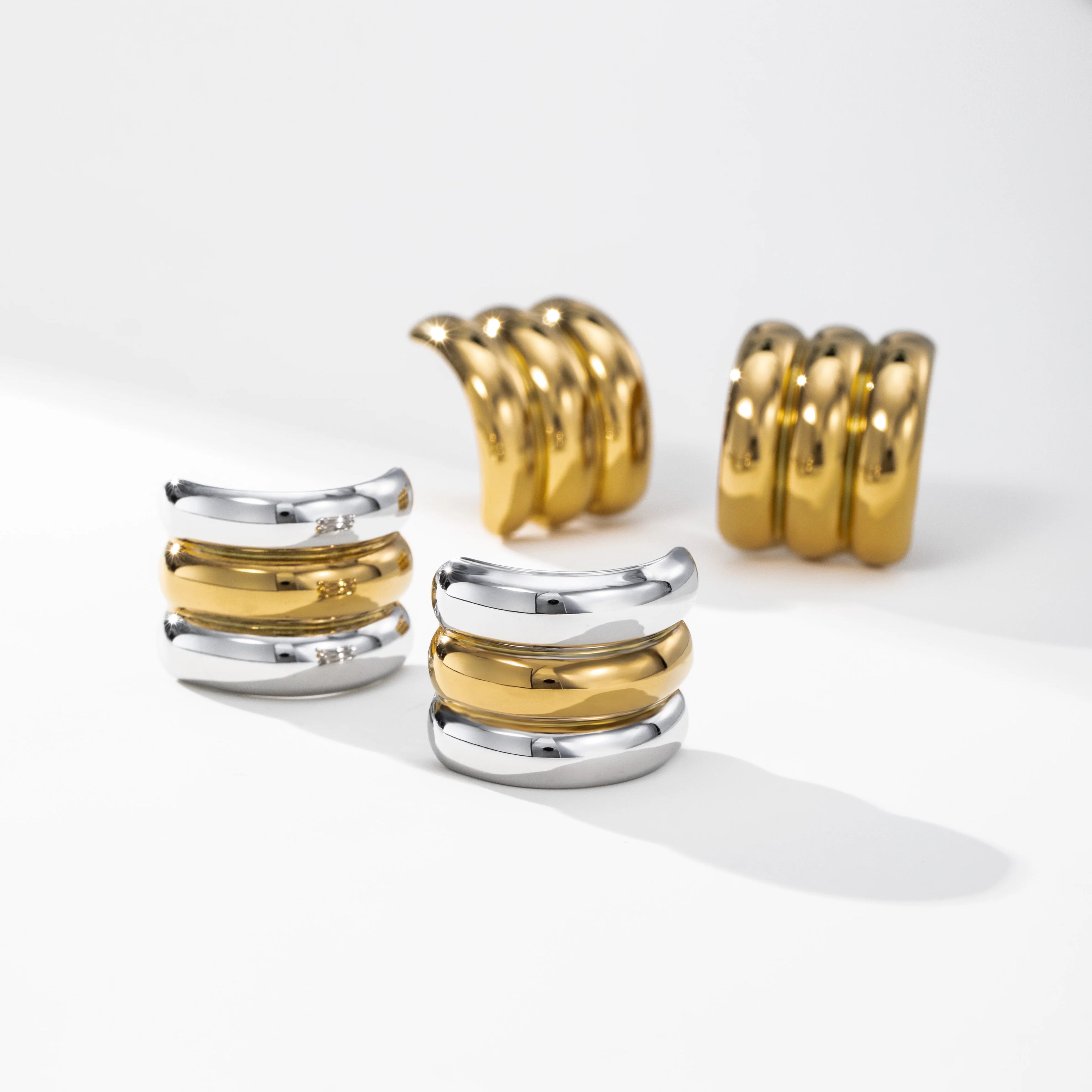 YF3981 New Minimalist Jewelry Trendy Stainless Steel 18k Gold Plated Half Circular Two Tone Waterproof Earrings