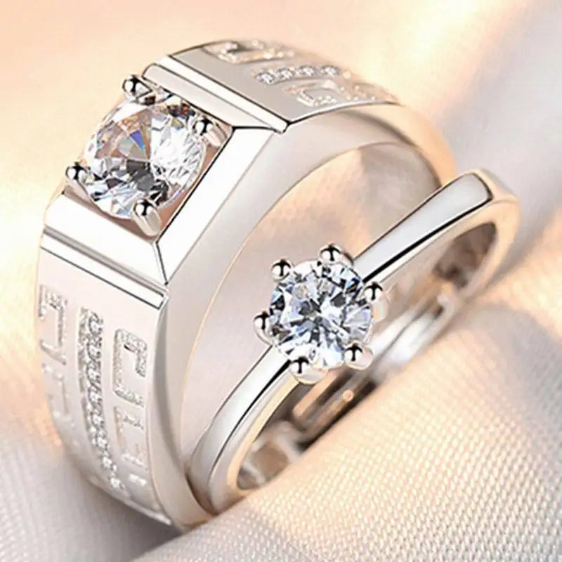 Korean Version of the New Couple Ring Opening Adjustable Fashion Simple Diamond Ring love Flower Diamond Hand Decoration Factory