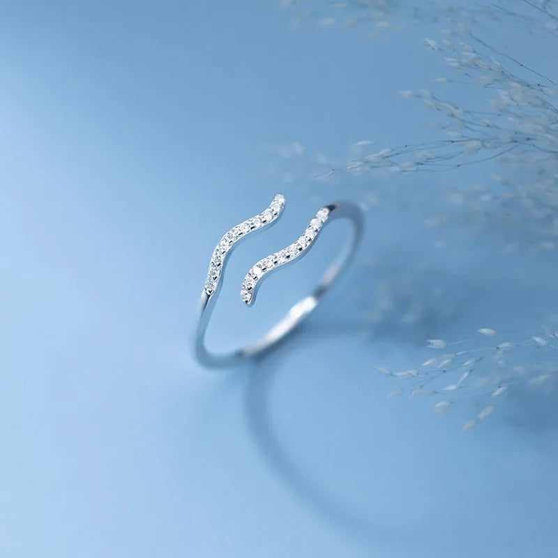 New Fashion Unique Design S925 Sterling Silver Wave Line Sweet Fresh Sterling Silver 925 Resizable Rings for Women J8709
