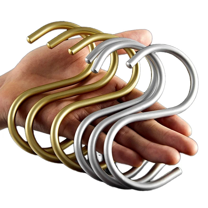 Customized Metal Coat Hanger Hooks OEM/ODM Manufacturer Bulk Wholesale for Garment Shop Retail Display Customized Color Size