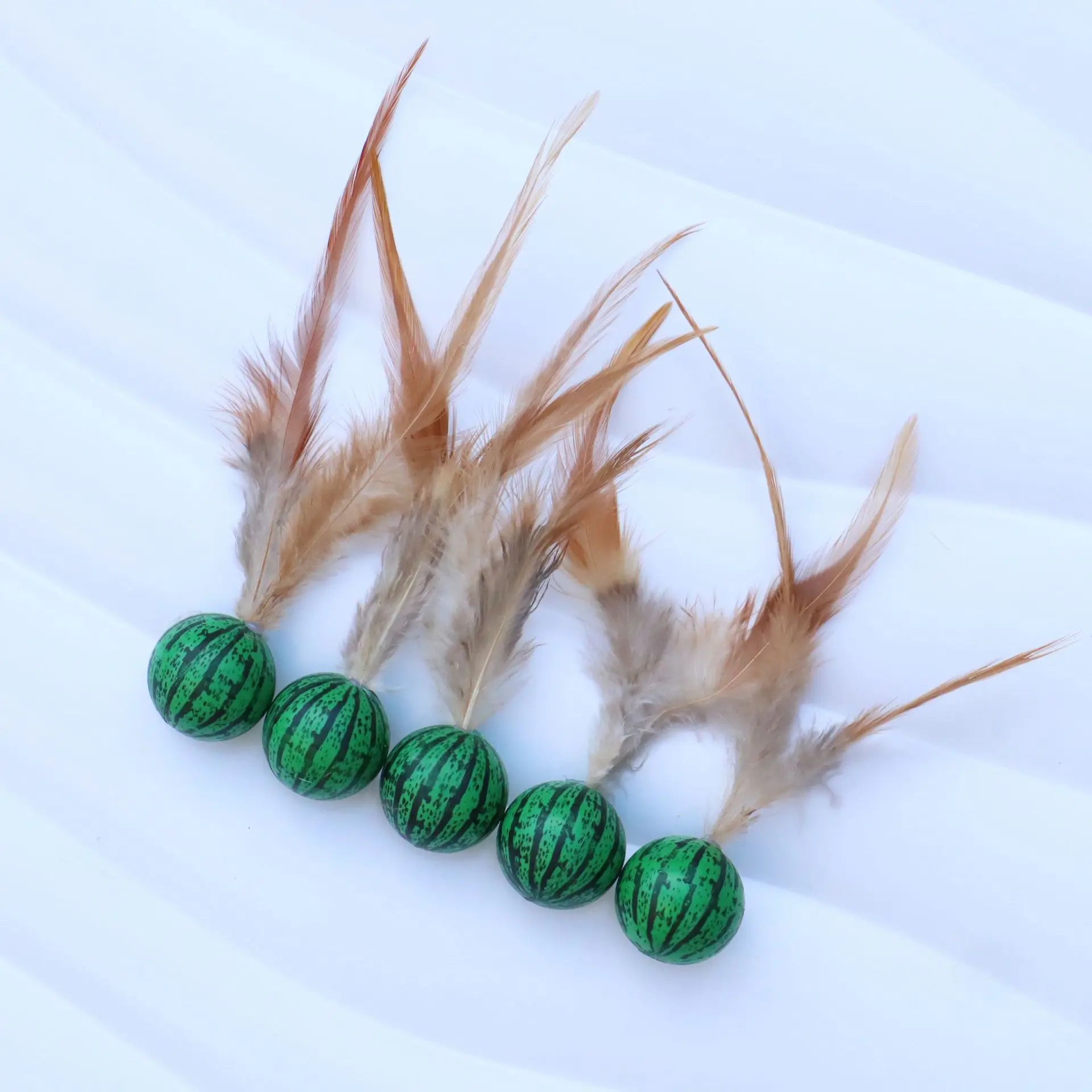 Pet Product Elastic Watermelon Feather Cat Toy Ball Interactive Chew Cat Toy Ball