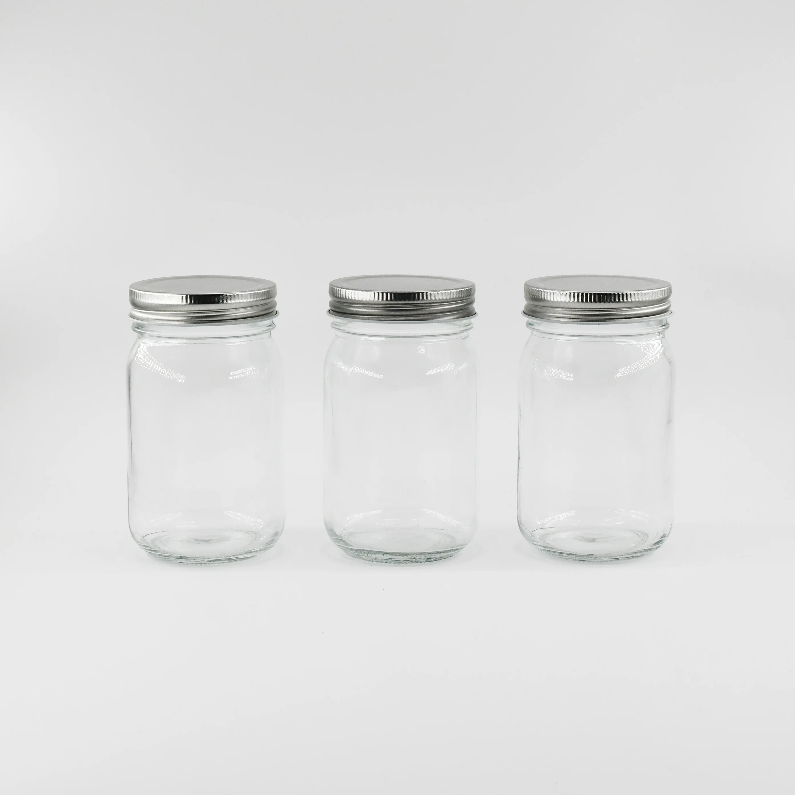 Kitchen Tool Glass Jar with Airtight Threaded Metal Lid Storage Cans Jam Bottles Come in Various Specifications