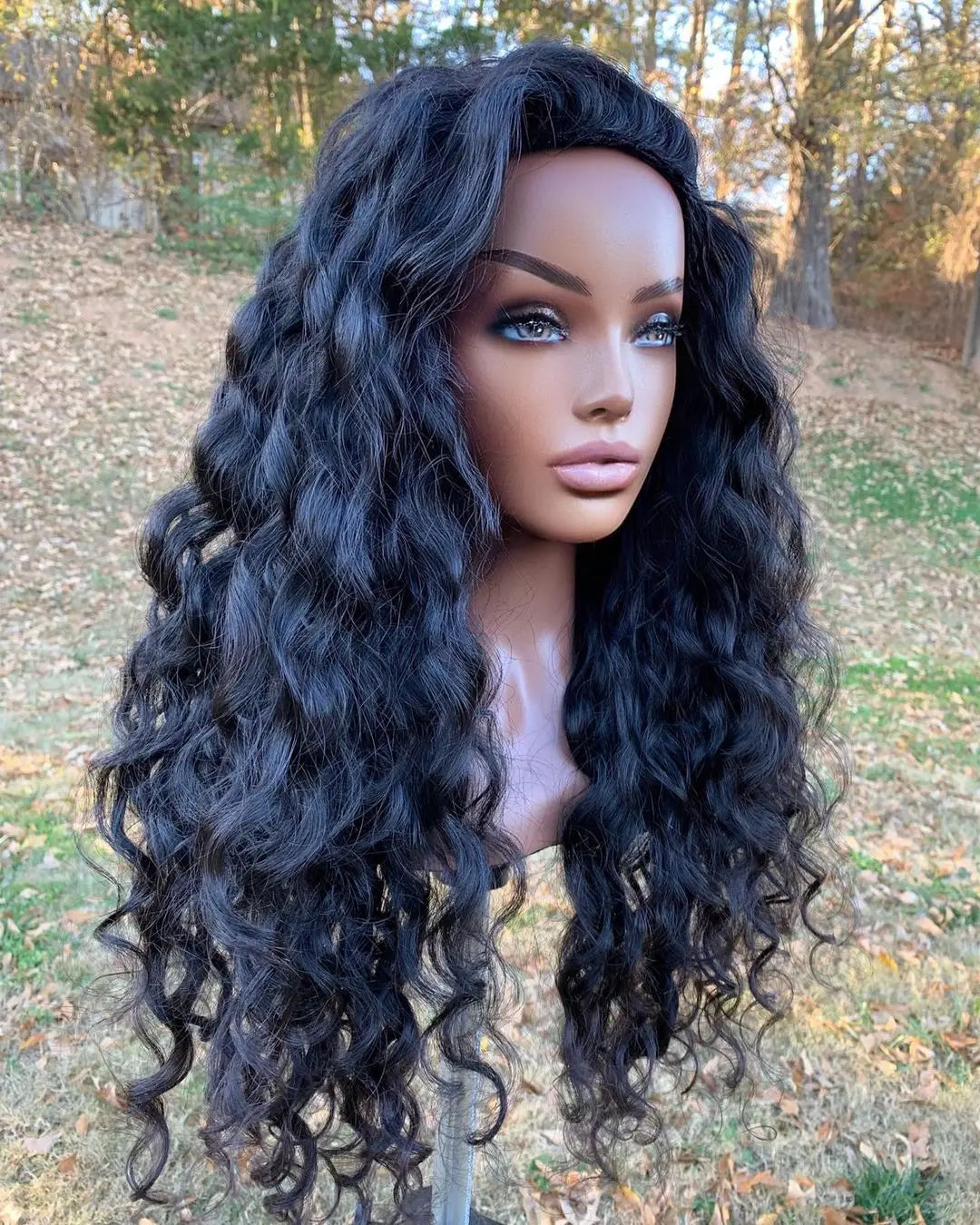Factory Wholesale 13X4 Natural Color Deep Wave Human Hair Full Lace Frontal Natural Color Vietnamese Raw Hair Wigs Vendors