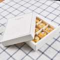 Luxury Food Celebration Chocolate Bonbon Packaging Box White Chocolate Covered Strawberries Chocolate Box for Small Business