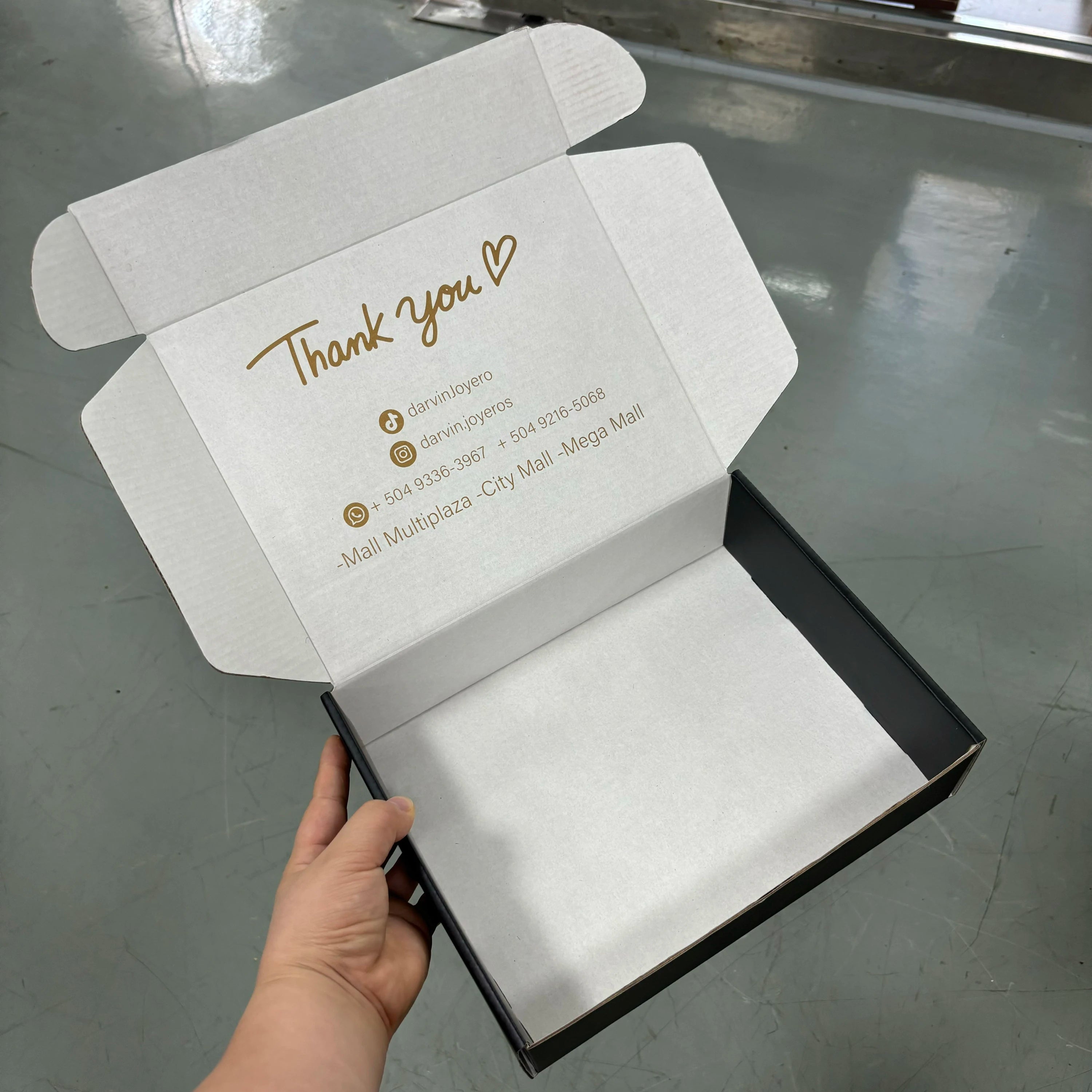 Wholesale Factory Custom Large Fold Moving Corrugated Paper Carton Box with logo