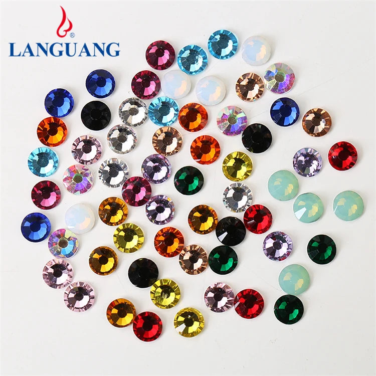 Lan Guang Mixed Sizes Champagne Flatback Rhinestone Glass SS8 Crystal Nail Rhinestones for Clothes Decorations
