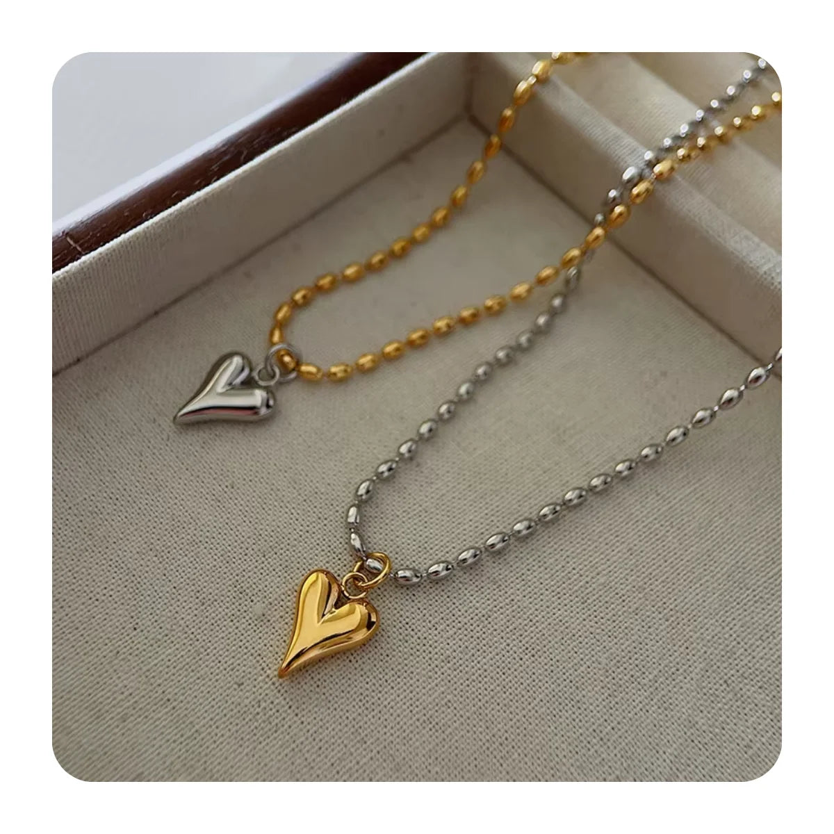 Fashion Stainless Steel Gold Chain Necklace Jewelry Dainty Tiny Love Heart Charm Women Heart Shaped Choker Pendant Necklace