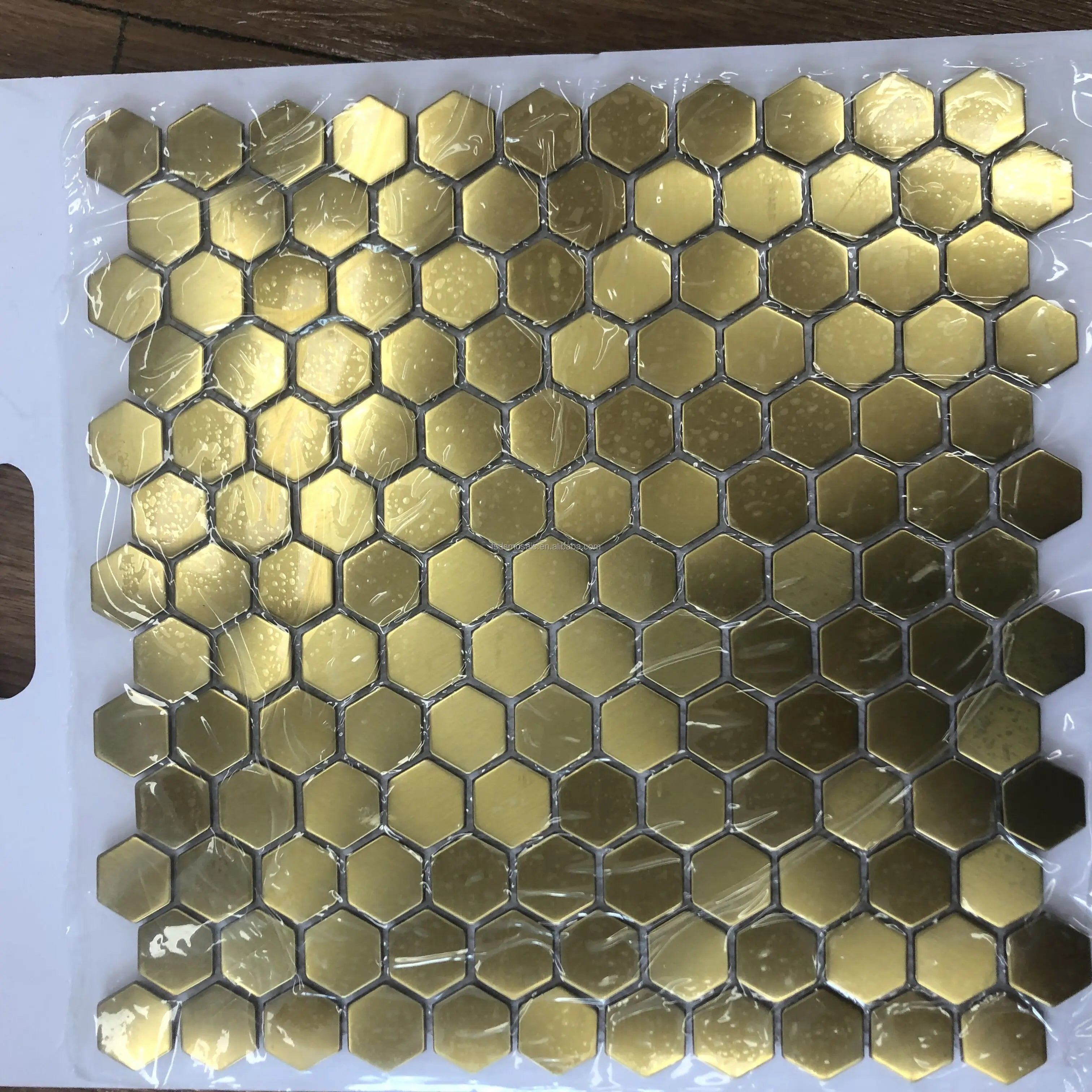 Gold Color Modern Irregular Shape Metal Mosaic Tiles for Bathroom Living Room Interior Wall Decor