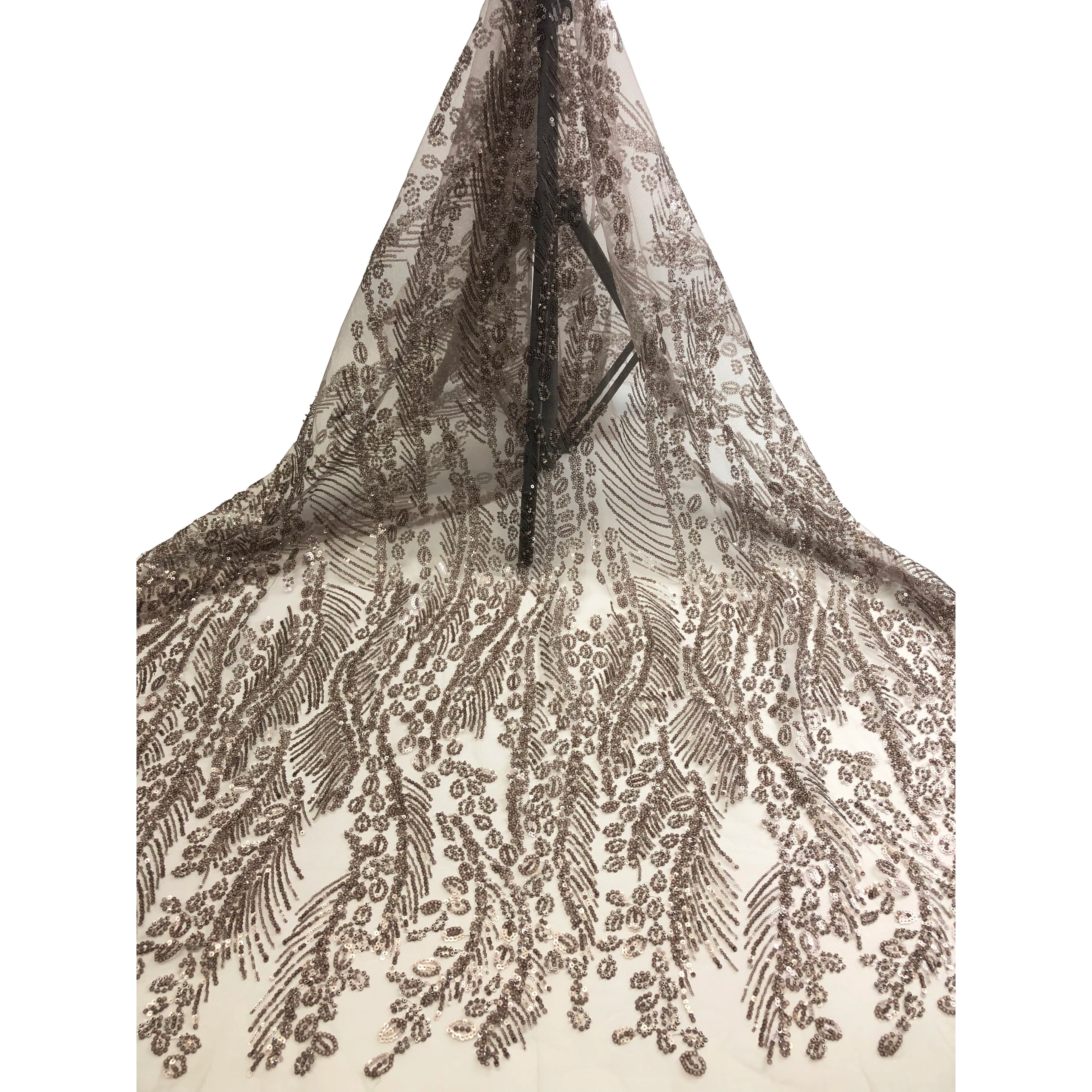 Brand Embroidery Machinery Made Lace Fabric for Wedding Fabric Embroidery Luxury Lace for Wedding Dress