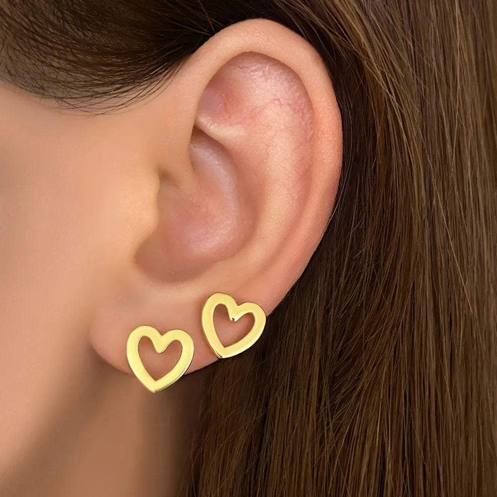 2026 New Arrival Trendy 18k Gold Plated Tiny Hollow Cute love Heart Stud Earrings for Women