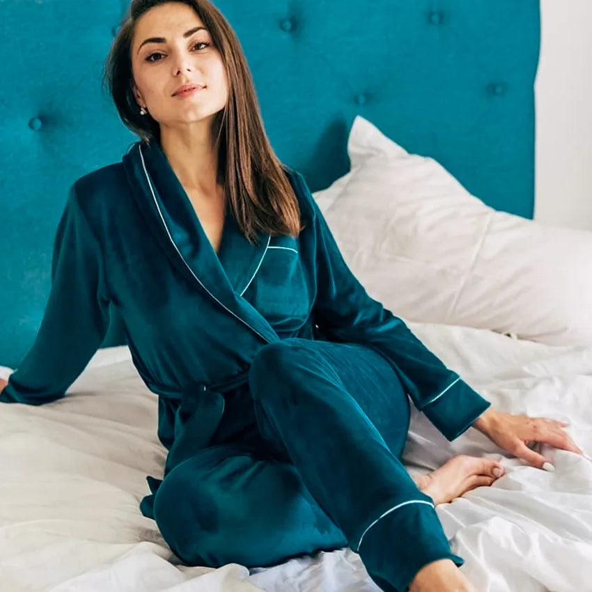 Winter Luxury Women Comfortable Thick Warm Robe Long Pants Two Piece Set Pajamas Sleepwear Velvet Loungewear