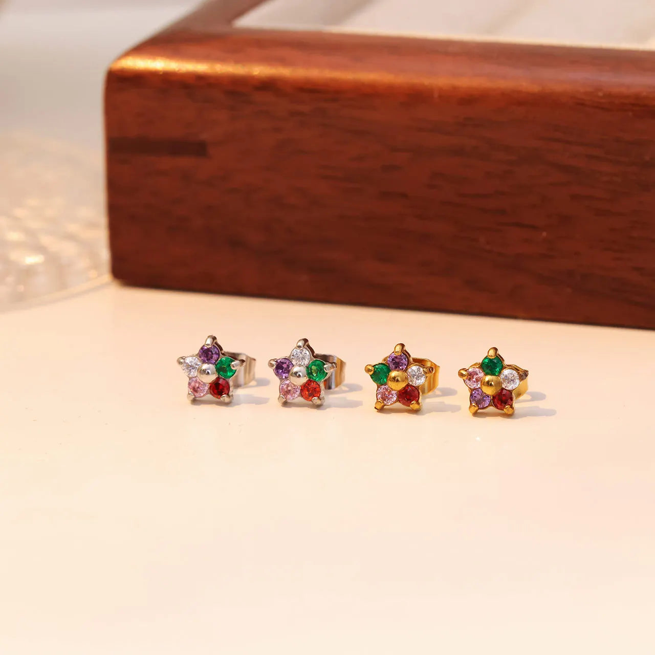 Compact Exquisite Flower Stud Earrings Jewelry Accessories Stainless Steel Inlaid Colored Zircon Earrings Party Gifts for Women