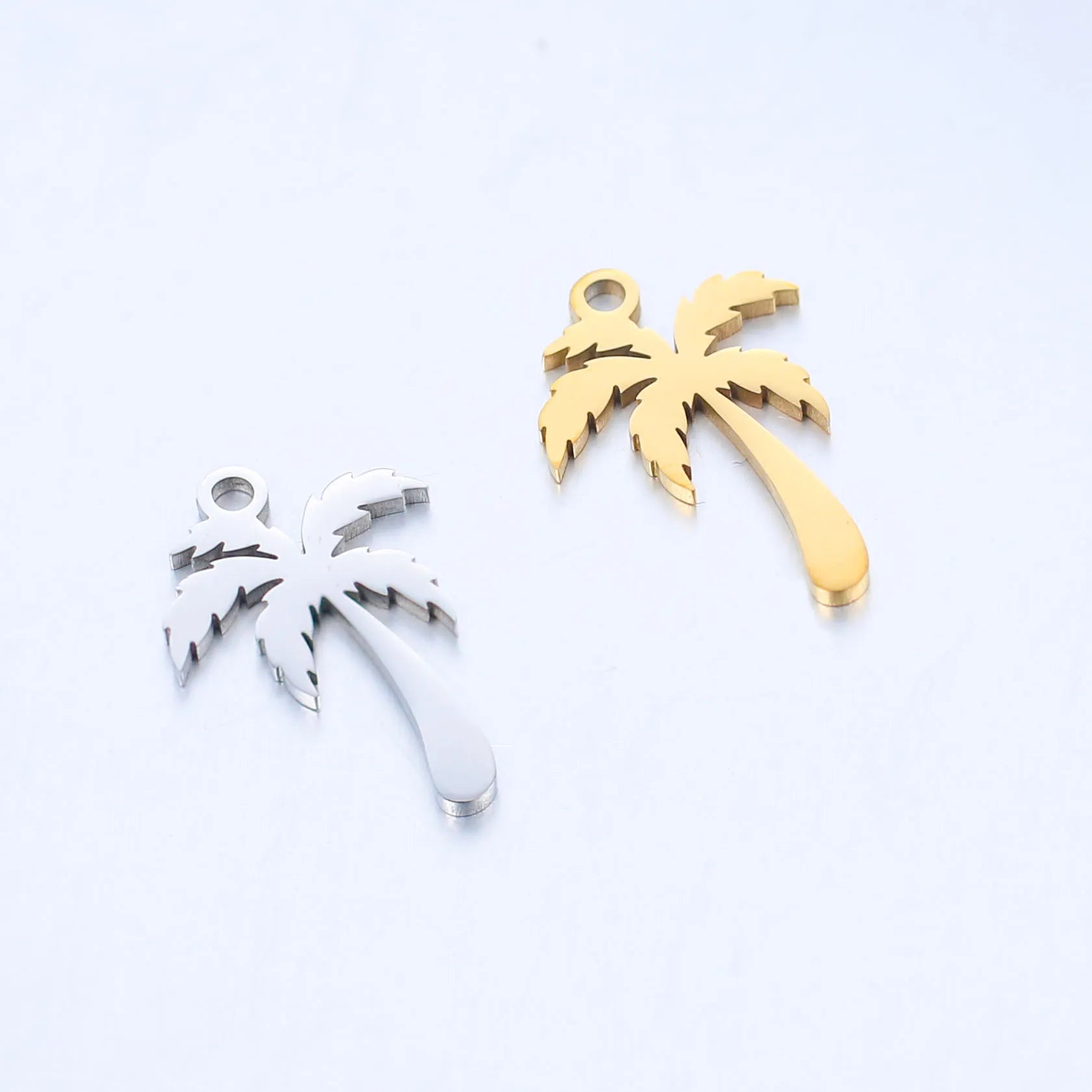 Dainty Stainless Steel Blank Coconut Tree Pendants Palm Tree Charms for Bohemian Jewelry Making DIY Accessories(SZ082)
