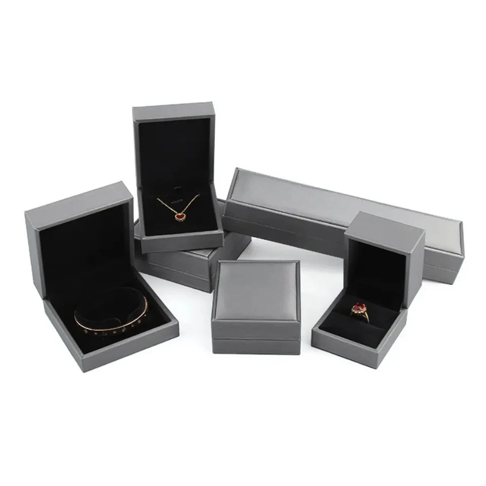 Wholesale Luxury Custom logo Gold Cardboard Set PU Leather Jewelry Box Earing Packaging Wedding Ring White Paper Bag