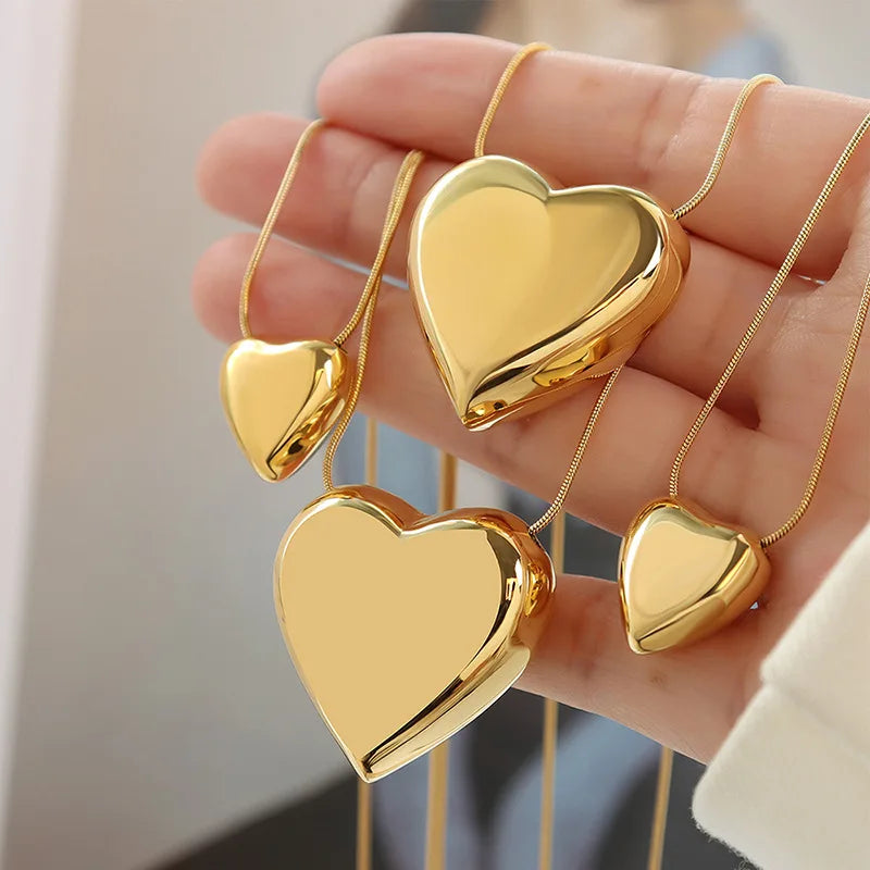 Fashion Snake Bone Chain Heart-shaped Necklace Stainless Steel Gold Plated Heart Hollow Necklace