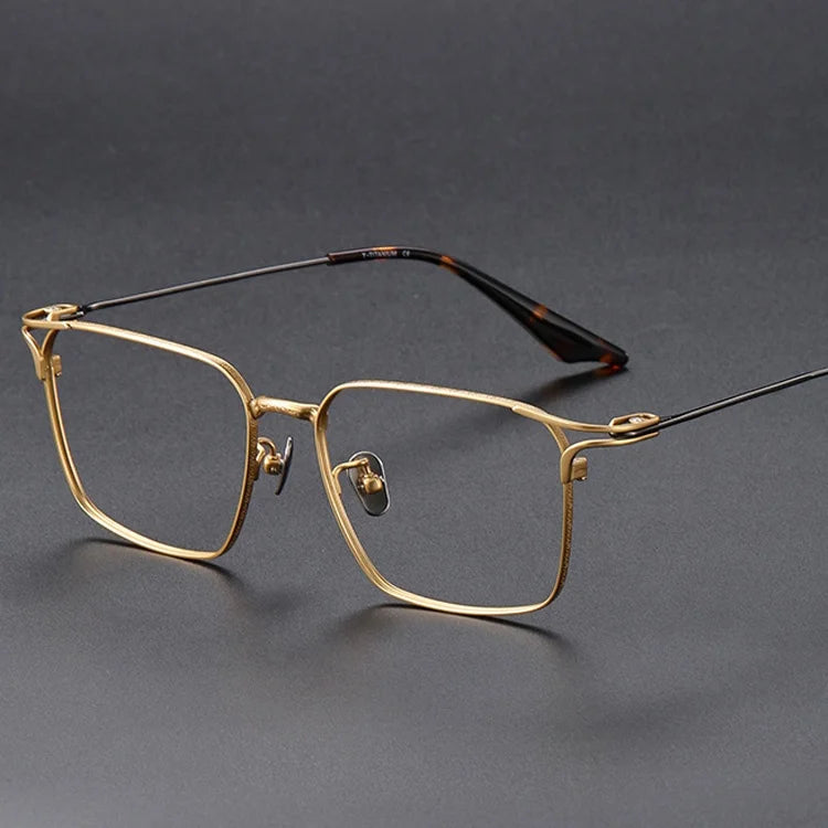 High Quality Gold Titanium Male Eyeglasses Frames Luxury Rectangle Style Spectacles Solid Pattern Optimal Luxury Eyewear