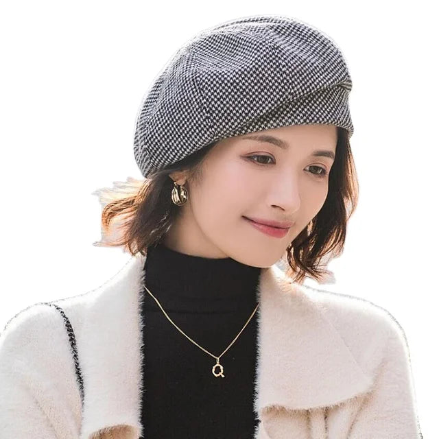 New Elegant Trendy Winter Caps for Women Designer Girls Plaid Winter Soft Warm Beret