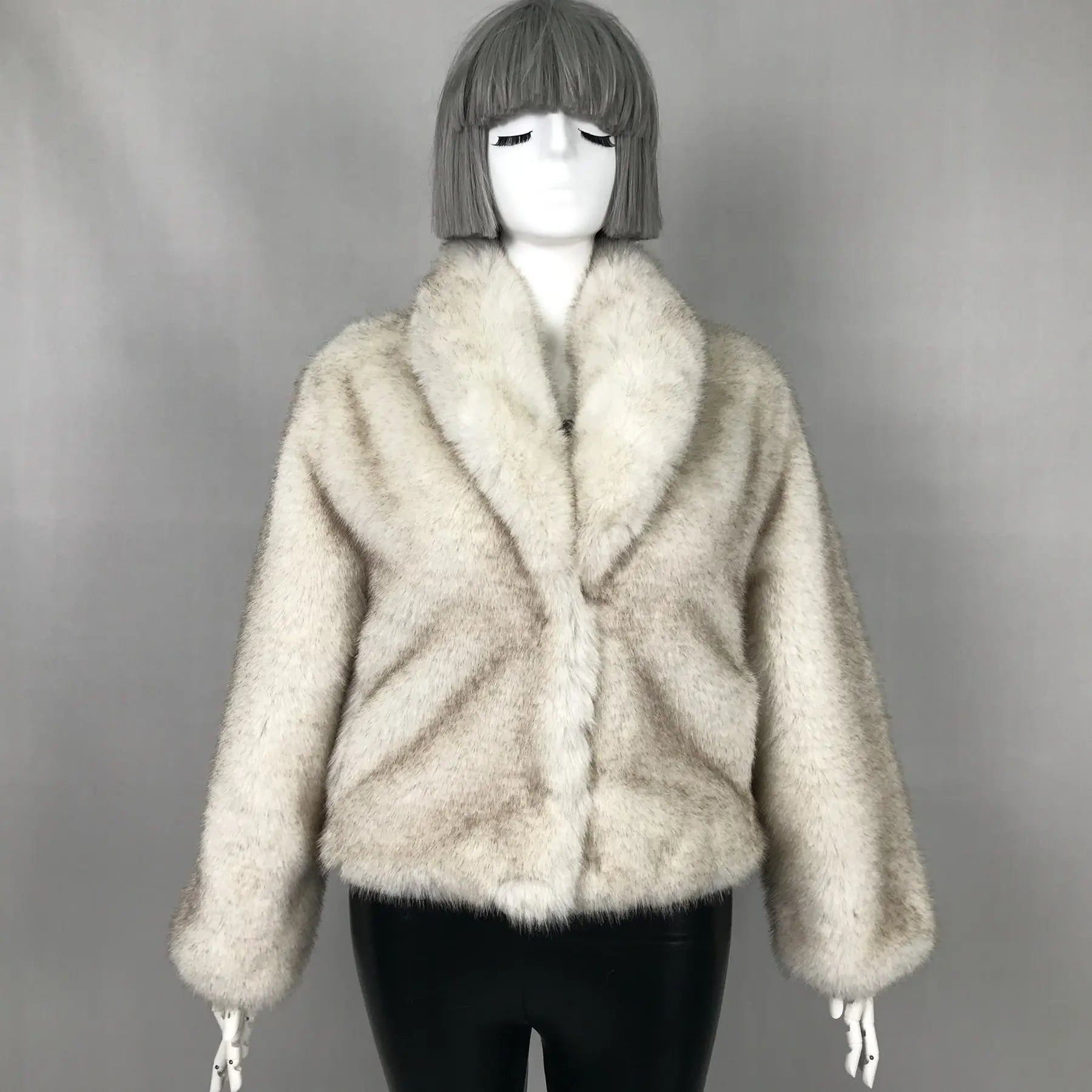 Custom OEM/ODM Wholesale FAUX FUR JACKET Coat Short Winter Fur Jacket Female Luxury Custom Fur Coat
