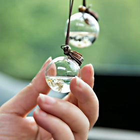 New Style Wooden Lid Round Empty Aroma Hanging Diffuser Car Mini Glass Empty Perfume Bottle
