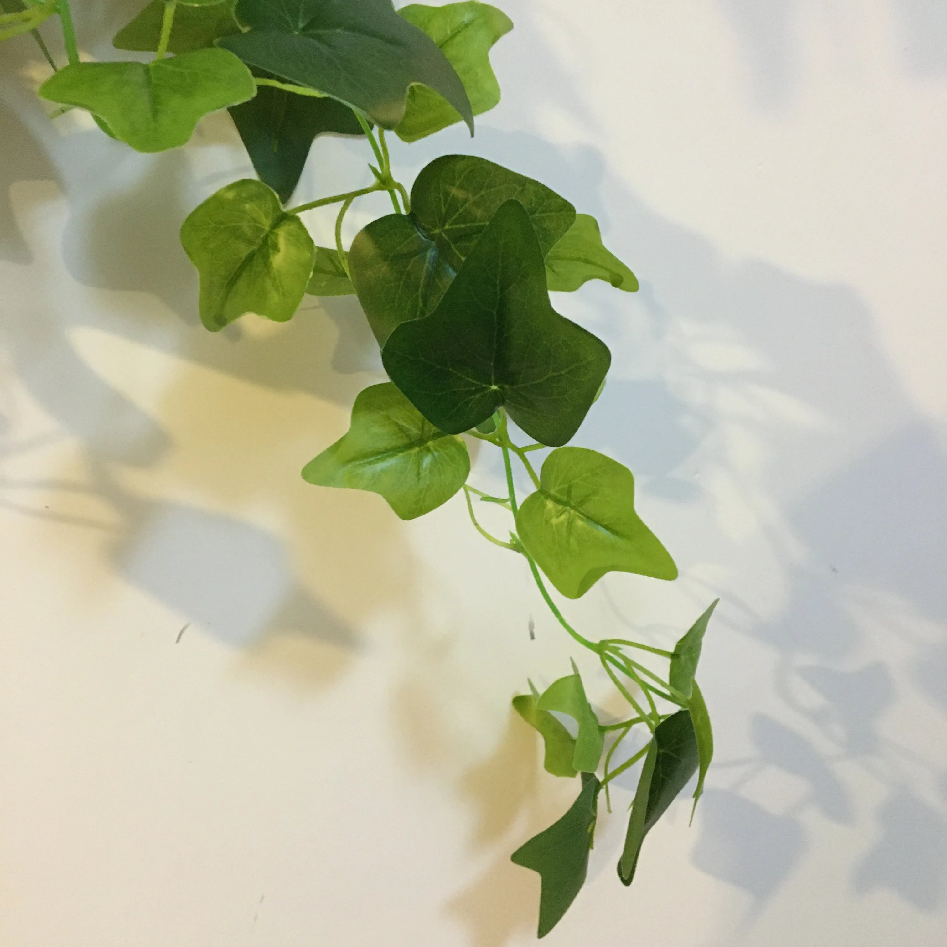 Greenery Artificial Ivy Vine Rattan Simulation Plant Plastic Hanging Leaves Wedding Party Wall Decoration Guangdong