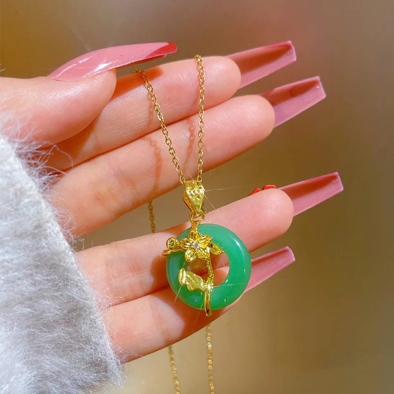 Lucky Jewelry Round Natural Green Jade Pendant Necklace Gold Plated Copper Flower Necklace for Women Gifts