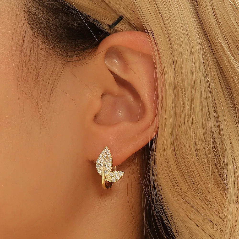 Elegant Luxurious Micro-Paved Zircon Hoop Earrings Simple Leaf Shape Versatile Style Great Trendy Gift Copper Material Wholesale