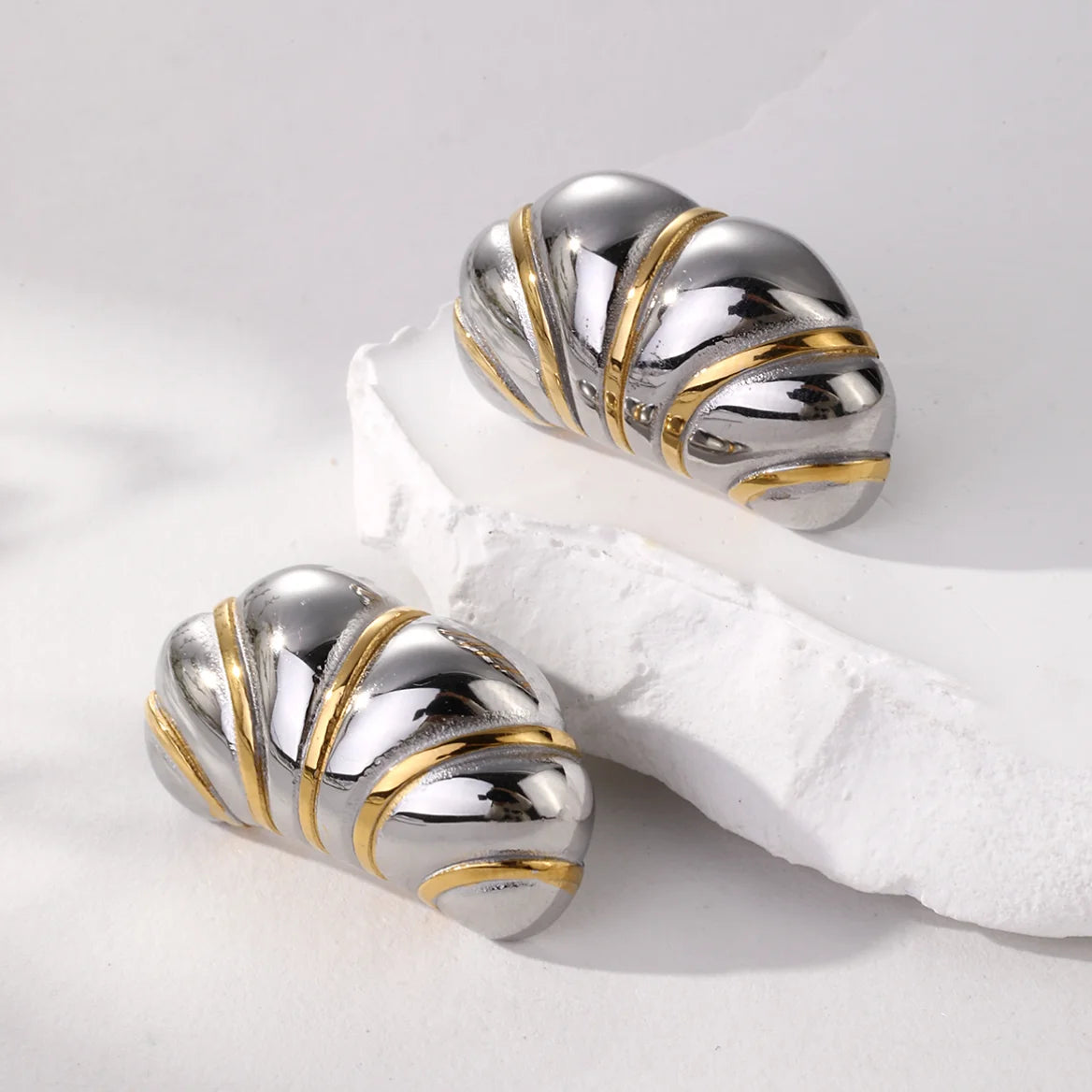 Women's Stainless Steel 316 Two Toned Ion Plated Dome Mix Color Worm Cocoon Fashion Earring