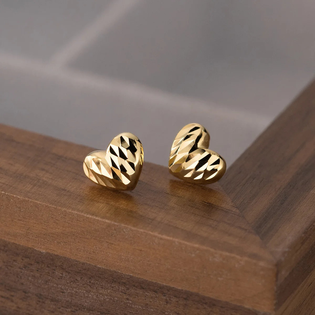 Fine Jewelry 925 Sterling Silver Heart Stud Earring for Women 18K Gold Plated Plain Heart Earrings Piercing Jewelry for Women