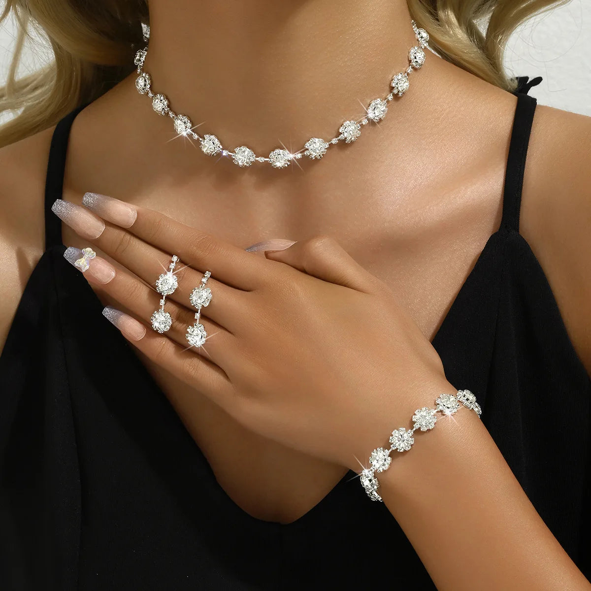 Wholesale Accessories Sparkling Claw Chain Necklace Rhinestone Earrings & Bracelet Set for Evening Wear