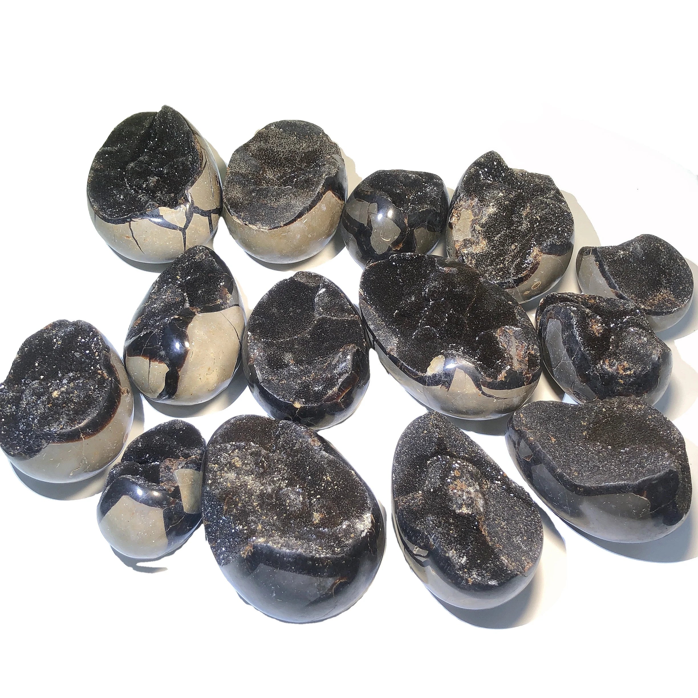 Wholesale Cheap Natural Dragon Septarian Crystal Egg Geode Ornament