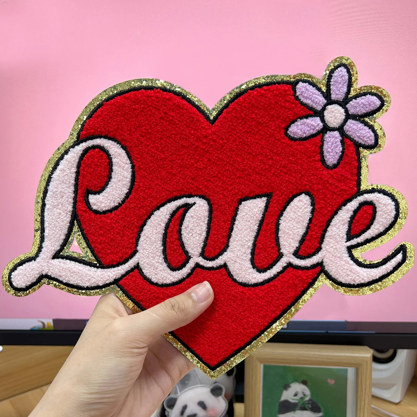 Big Size Designer Valentine Chenille Patches LOVE Heart Logo Patch With Gold Glitter Iron on for Clothing