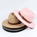 2025 New Solid Color Woolen Jazz Cap Wide Brim Ladies Bowler Hats Flat Top Fedoras Hats With Leopard Belt