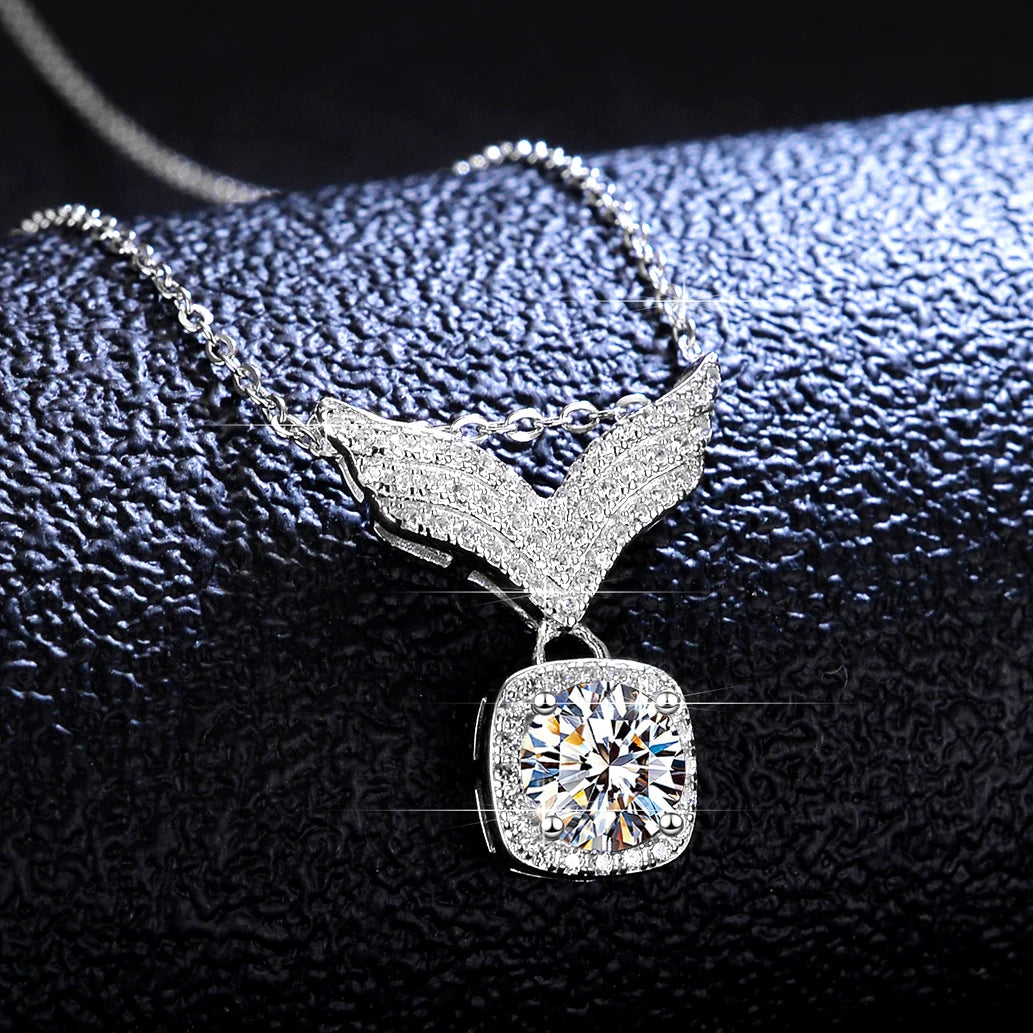 1 Carat Moissanite 925 Sterling Silver Choker Rhodium Platinum Plated GRA Certified Classic Four Leaf Clover Pendant Necklace