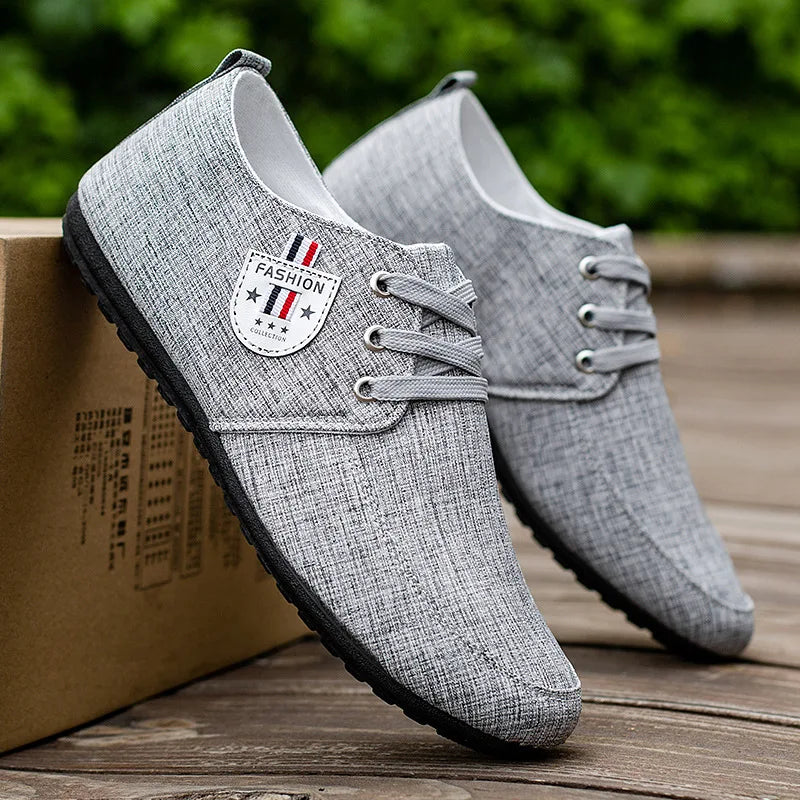 Men's Fashion Flat Soled Shoes in Autumn and Winter Casual Shoes and Lazy Canvas Shoes