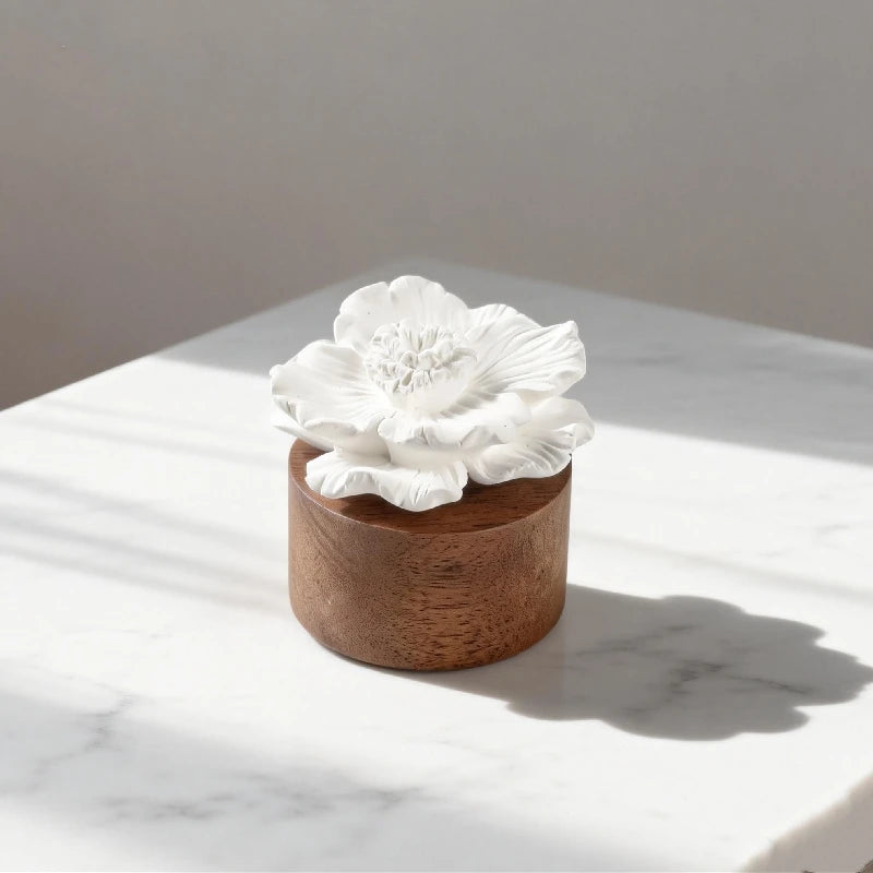 Handmade Porcelain Scented Ceramic Flower Aroma Plaster Air Freshener Wooden Based Home Aromatherapy Essential Oil Reed Diffuser