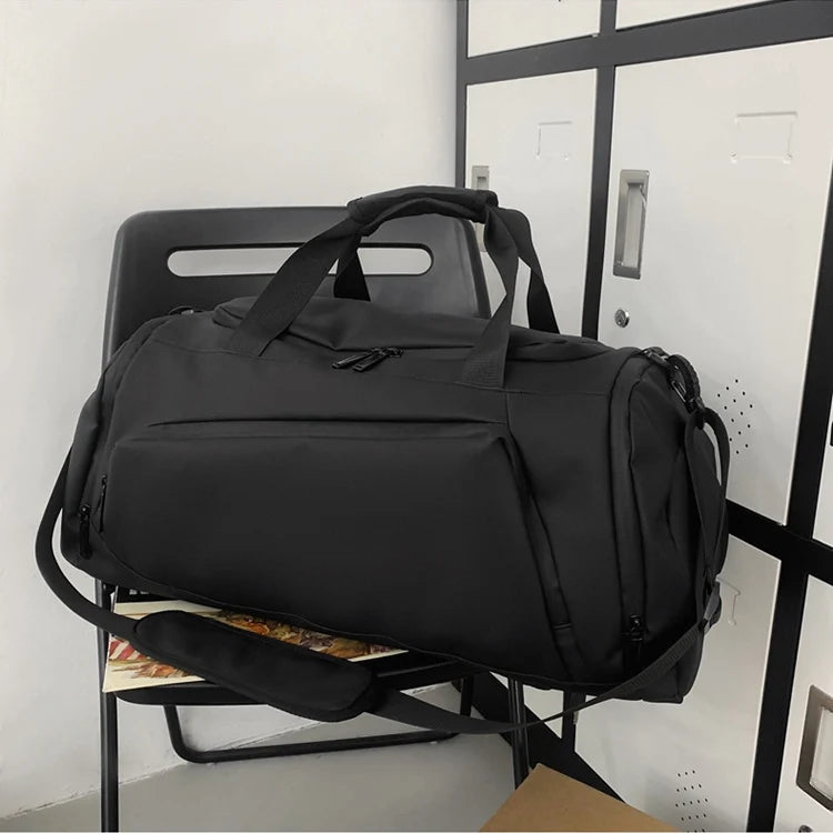 Large Capacity Men's Basketball Training Backpack Fashion Sports Luggage Bag for Dry Wet Separation for Business Travel