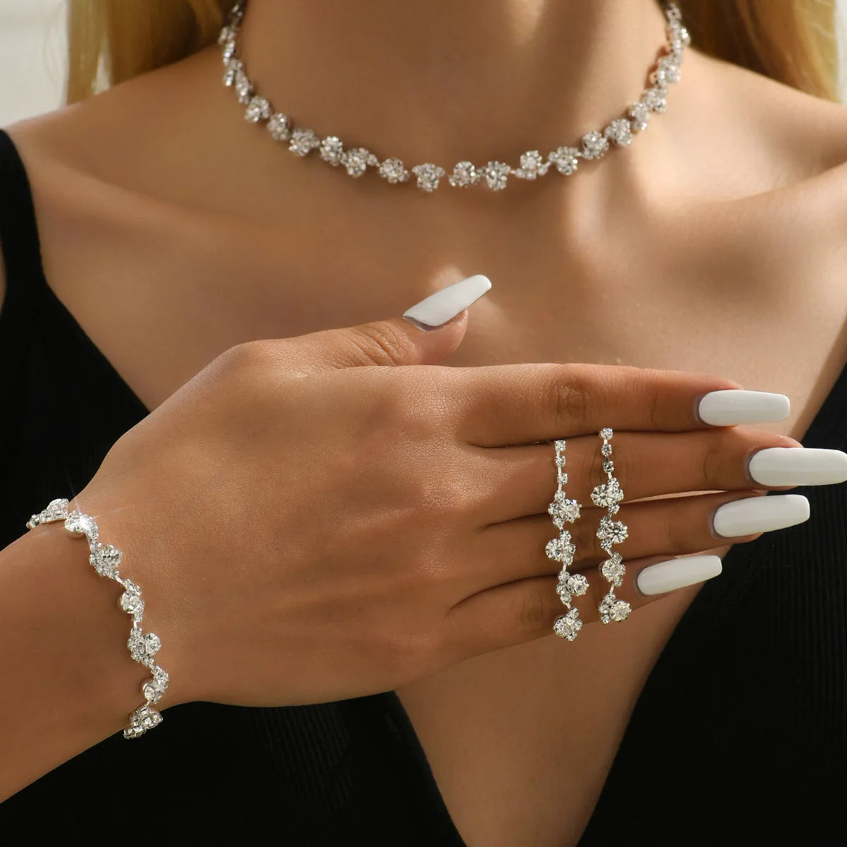 Fashion Wedding Jewelry Sets Crystal Decoration Choker Necklace Earrings Bracelet Sets Shining Bridal Jewelry Set (KJ126)
