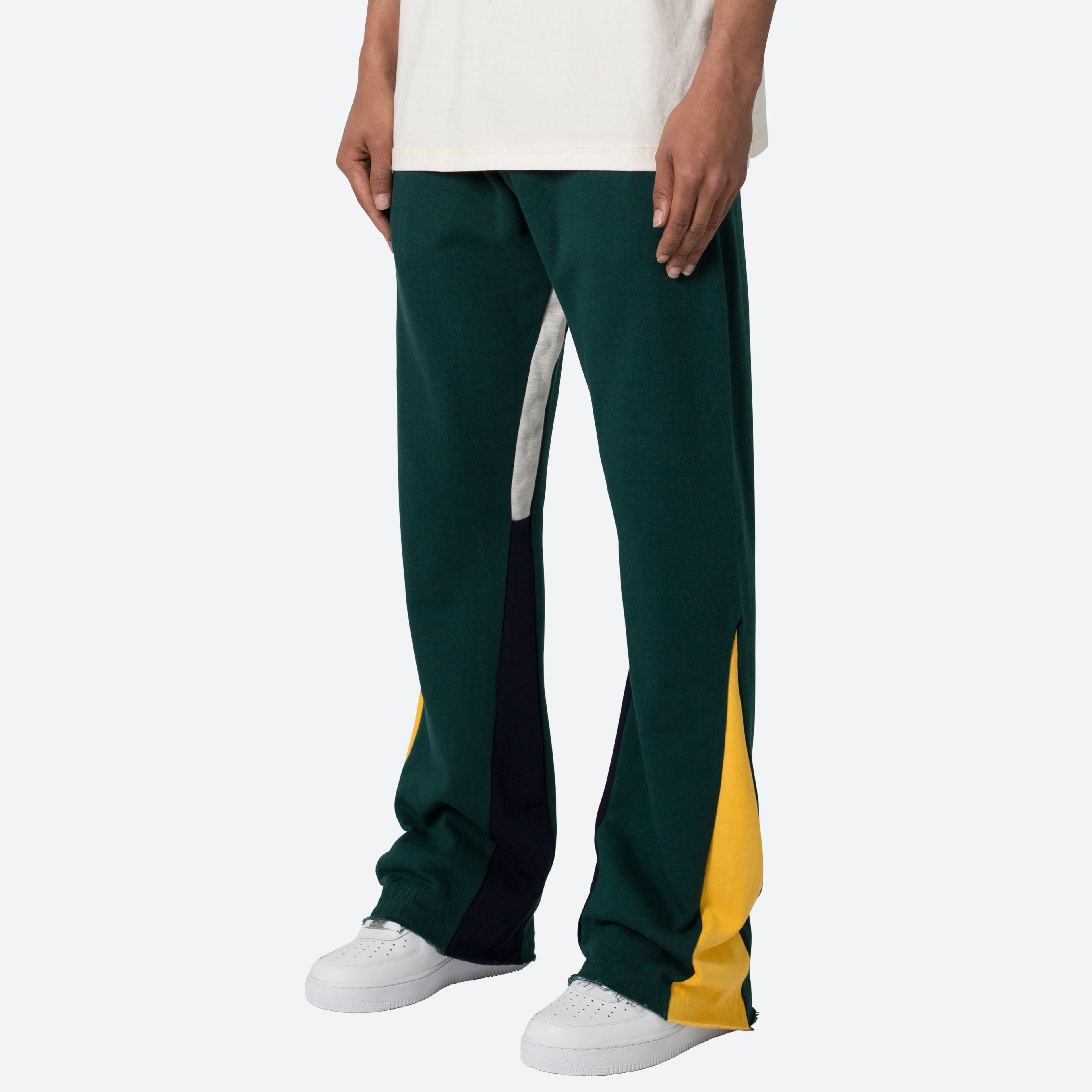 Custom Streetwear Brand Men's Flared Sweatpants 100% Cotton Mid Waist Elastic Closure Baggy Patchwork OEM Street Style Pants
