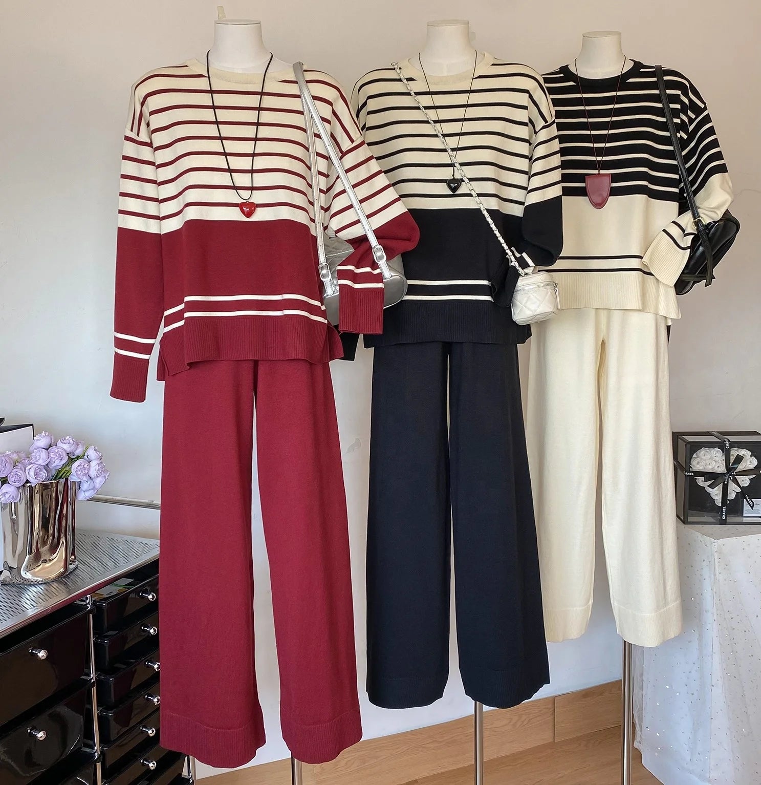 Fashion Women's Set Autumn/Winter New Round Neck Set Intercolor Stripped Wide Leg Pants Knitted Two Piece Set for Women