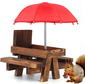 Wholesale Customized Squirrel Feeder Wooden Squirrel Picnic Table Feeder With Umbrella and Corn Cobs Holder