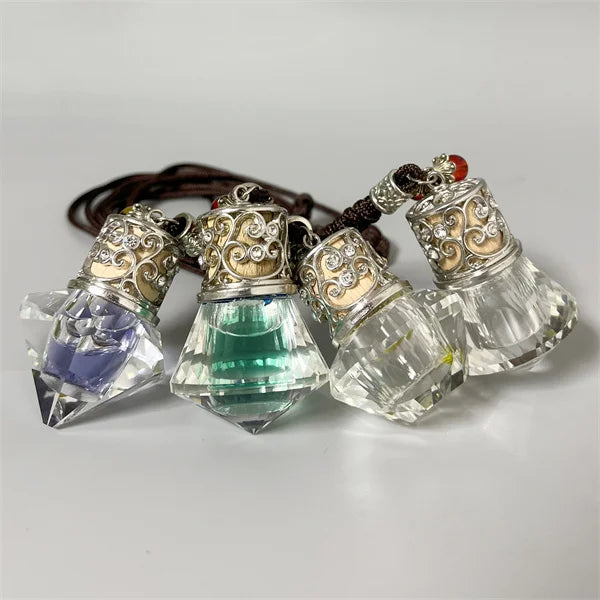 3ml Diamond Shape  Car Perfume Bottles Hanging Car Air Freshener Bottle with Gold Silver Black Pink Rose Gold Cover in Stock